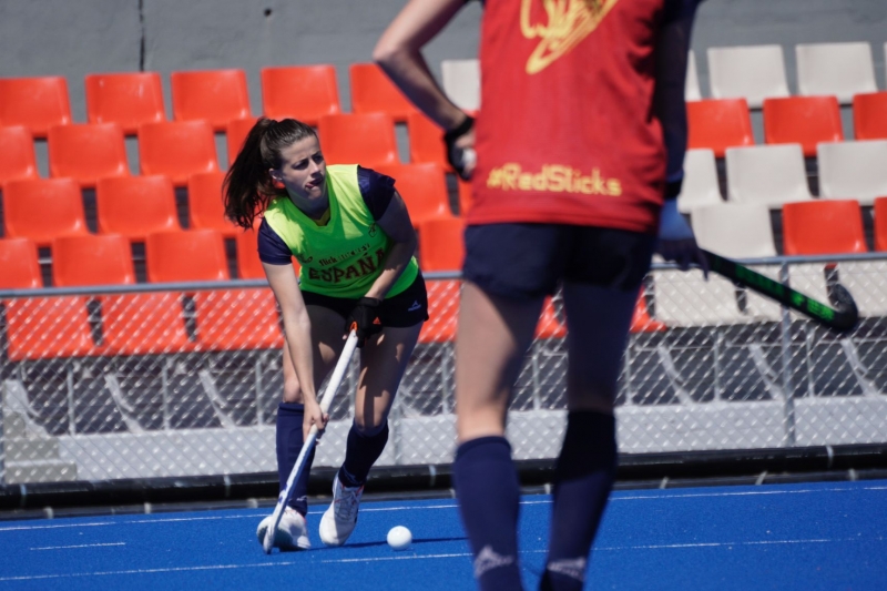 Las Redsticks ya entrenan en el Estadi Olímpic Las Redsticks ya entrenan en el Estadi Olímpic
