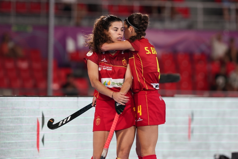 Las Redsticks caen en cuartos contra las Hockeyroos, las Leonas avanzan a semifinales Las Redsticks caen en cuartos contra las Hockeyroos, las Leonas avanzan a semifinales